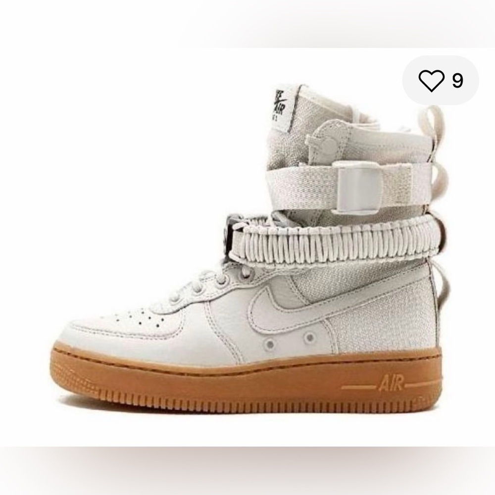 Nike SF Air Force One in Light Bone Gum Sole Women’s size 9 or Men’s 7-7.5